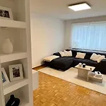 Modern Apartment In Basel