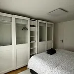 Modern Apartment In Basel
